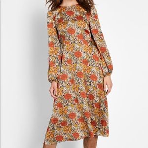 Retro Inspired Floral Midi Dress